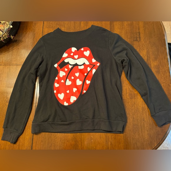 Rolling Stones valentine’s day crewneck. Bought at target. Size medium. - Picture 1 of 5